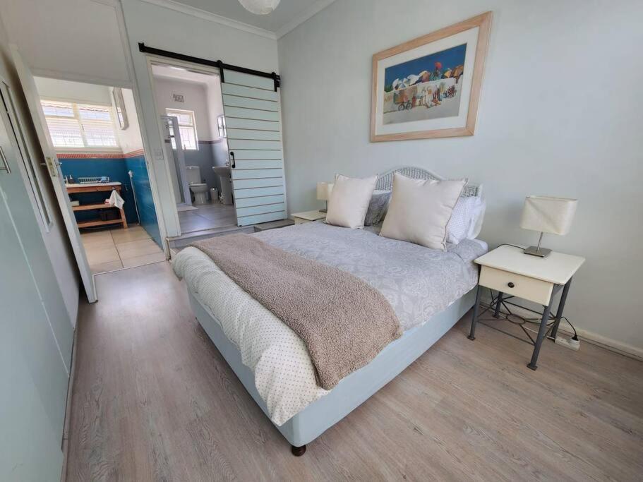 Spacious Near Bloubergstrand Appartement *